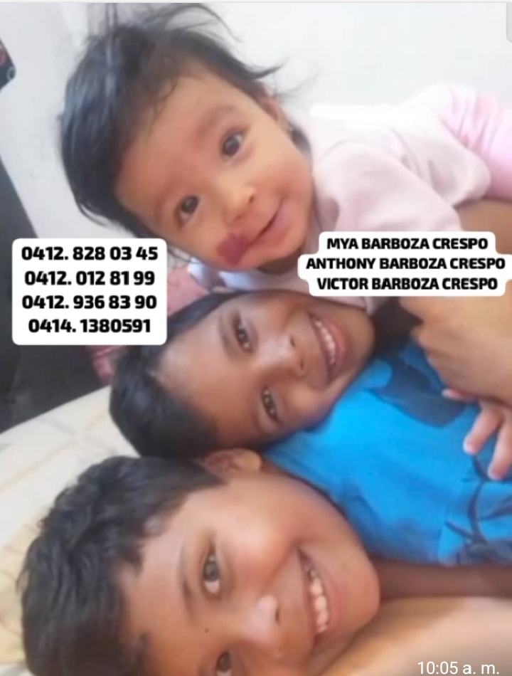 Foto de Barbara Crespo Joshua López y tres niños Mia, Anthony y Victor Barboza crespo