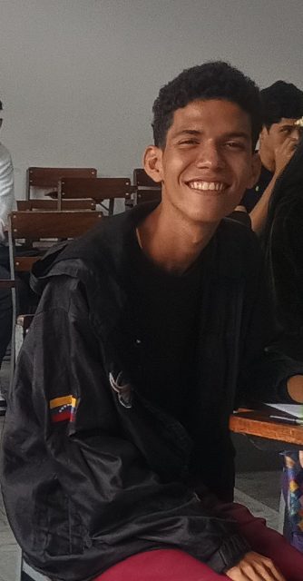 Foto de Efrenyer Tremaria