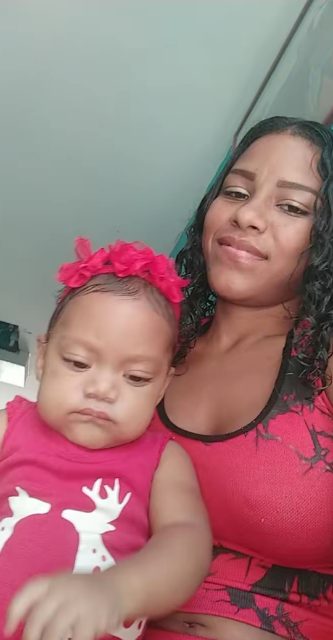 Foto de Yersey angelys Patiño espejo