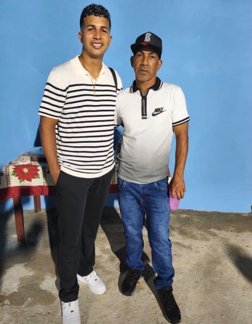 Foto de Hecver y Rafael Cruz