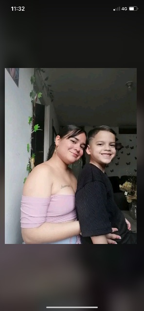 Foto de Yusneiky peinate y aarom peinate
