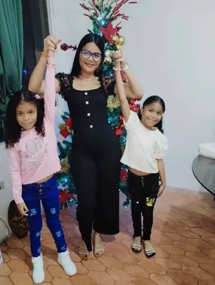 Foto de Hermanas Aranza y Geraldine Piña Suárez