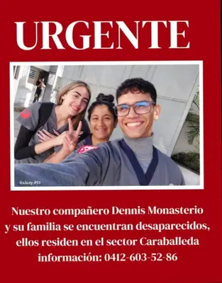 Foto de Dennis Monasterio y su familia.