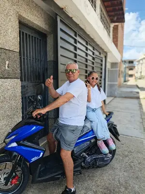 Foto de Abelardo Moreno y Adana Moreno