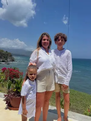 Foto de Marianna Rodríguez y Sus Hijos