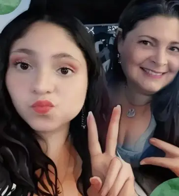 Foto de Sara Meneses Di Stefano y Laura Di Stefano La Rosa