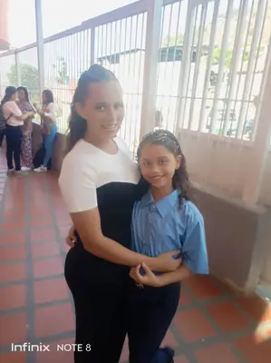 Foto de Kenllale Alexandra de crespo