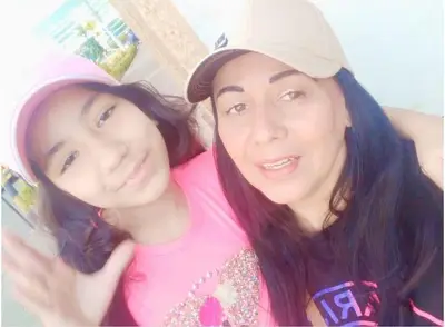 Foto de Suleidy Camacaro y Cristal